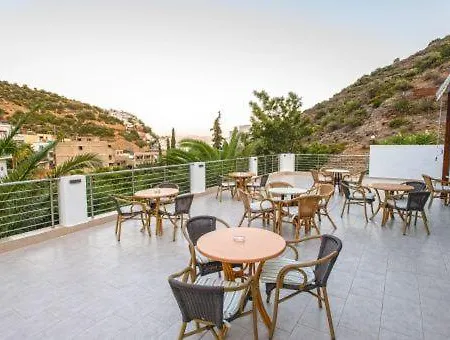 Hotel Neos Ikaros