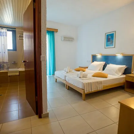 Neos Ikaros Hotel